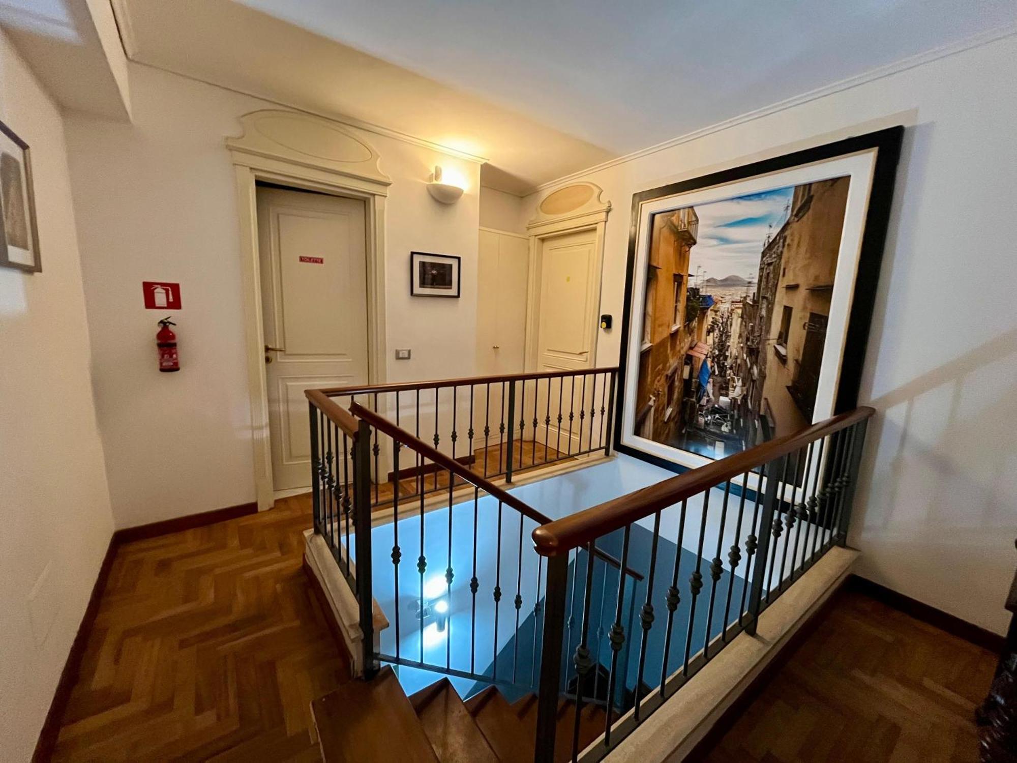 Rota House - Apartment In Santa Chiara, The Heart Of Naples 那不勒斯 外观 照片